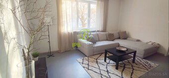 Priestranný 2-izb. byt na Karadžičovej ul. v Starom Meste - 2