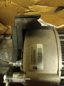 Alternátor Ford transit. - 2