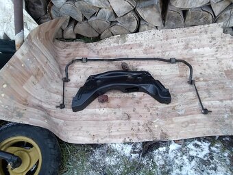 Skoda Fabia 2 náprava poloosi - 2