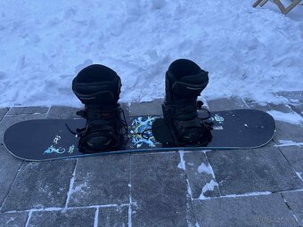 Predám detsky snowboard s topankami - 2