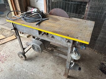 Predám cirkulár s hobľovačkou - 2