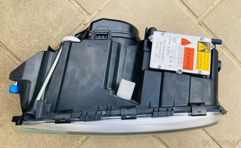 Predné svetlo Actros - 2