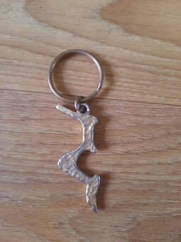 Resident evil 5 oficiálna kľúčenka - 2