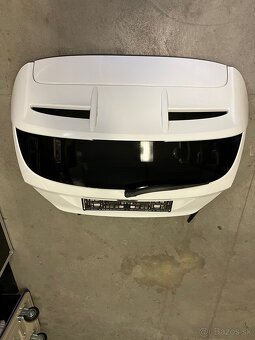 Ford fiesta kufrove dvere 2010 - 2