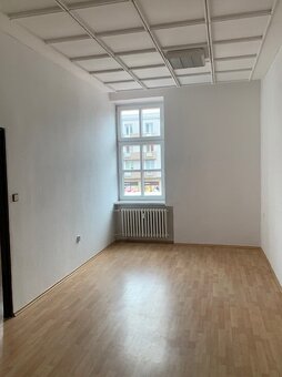 Na prenájom kancelársky priestor 47 m², Nitra centrum - 2