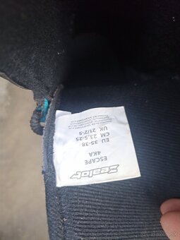 Kolieskové korčule , veľ.35-38 - 2