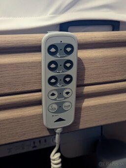 Polohovatelna postel - 2