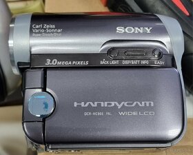 Predám digitálnu Kamerun  Sony - 2