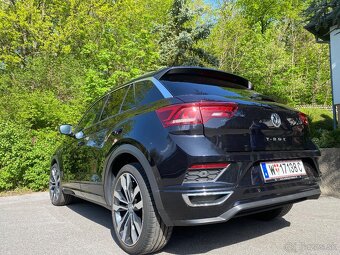 T roc R line benzín automat deep black - 2