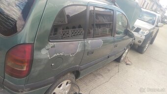 Opel zafira - 2