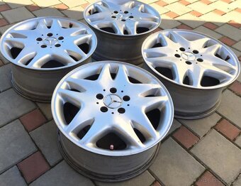 Mercedes Benz 5x112 r17 - 2