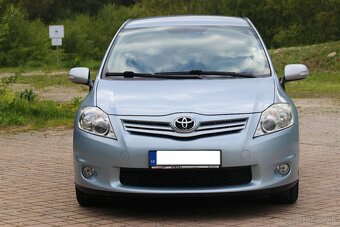 Toyota Auris 1,6i VVTI Valvematic - 2