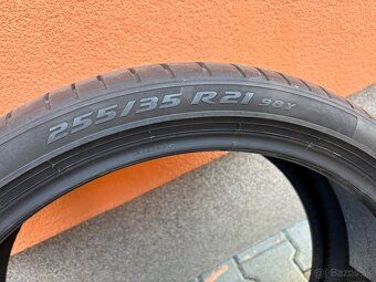 Letná pneu 255/35R21 Pirelli PZerro - 2