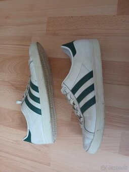Adidas č.43 - 2