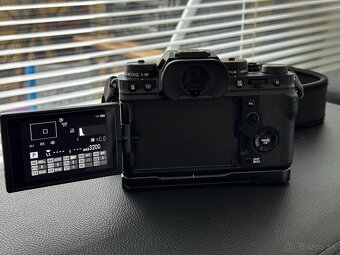 Fujifilm X-T4 + FUJINON XF35mm + FUJINON XF 18-55mm - 2