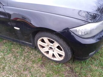 Predam komplet predok na BMW E90 facelift - 2