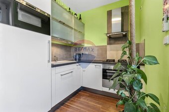 Predaj 2 izb. bytu s balkónom, Baltská ul., Bratislava - Pod - 2