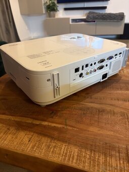 Projektor NEC NP-M403H – Full HD, 4000 lúmenov, HDMI, 72 % ž - 2