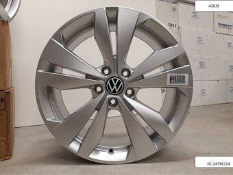 Vw Golf originál alu disky 7,5J R18 5x112 ET50 1218 - 2
