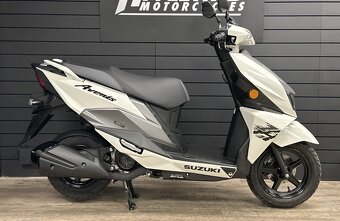Suzuki 125 avenis - 2