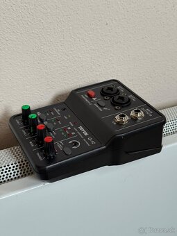 Mini USB mixážny pult Teyun - 2