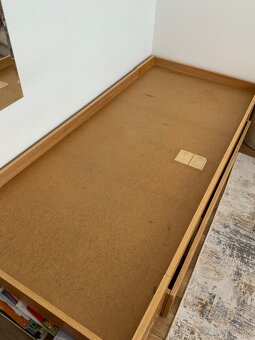 Predam postel so suflikom - 2