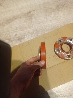 Predám rozširovacie podložky 5x100 3mm - 2