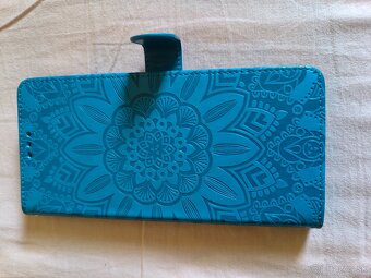 Obal MEZZO Book Xiaomi Redmi A5 slnečnica modrý - 2