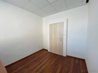 Kancelarsky priestor v Michalovciach - 2