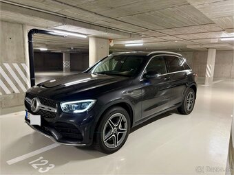 Mercedes-Benz GLC 200 4MATIC AMG - 2