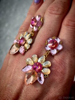 Vysiace nausnice kvietky - 2