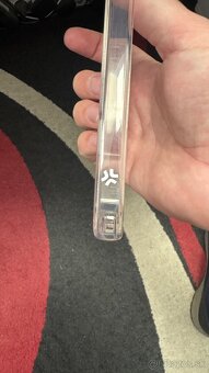 Kryt iPhone 16 Pro Max - 2