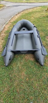 Predám čln Fox - 2