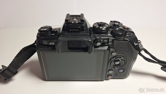 Olympus OM-D E-M1 - 2