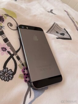 iPhone 5s 16GB - sivý - 2