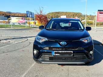 Toyota RAV4 - 2