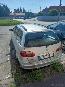 Toyota Avensis - 2