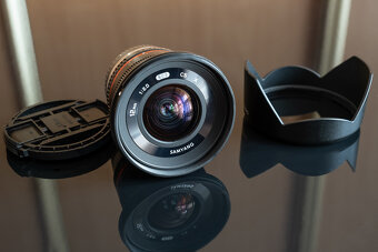 Predám SAMYANG 12 mm f/2 NCS CS pre Fujifilm X čierny - 2
