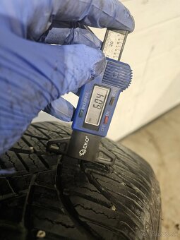 Celoročné Pneu Goodride 185/60 R15 - 2