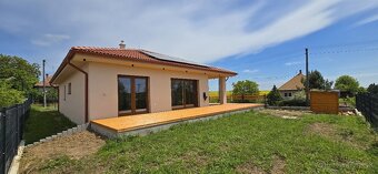 Novostavba na predaj, pozemok 665 m2. Beladice - 2