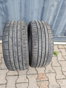 Pirelli 235/35R19 - 2