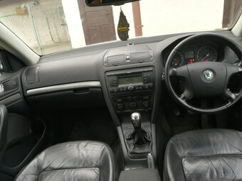 airbag, pas, volant, interier, škoda octavia II - 2
