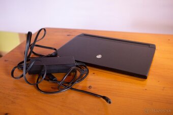Predám Notebook Alienware M15 R3 / GTX 1160 Ti 6GB - 2
