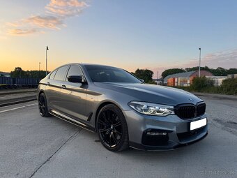 BMW Rad 5 540i G30 xDrive M Performance - 2