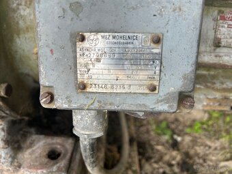 Elektromotor s prevodovkou a s navijakom - 2