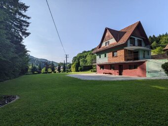 Na predaj rodinný dom - chata Nová Baňa na polosamote. - 2
