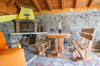 IBA U NÁS Na predaj krásna chatka v obci Kšinná, okres BNB - 2