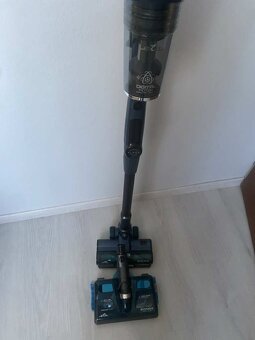 Tyčový vysávač  ETA - 2