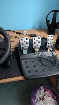 Volant Logitech G29 + pedály + páka - 2