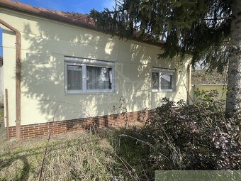 Trojizbový rodinný dom vo vyhľadávanej lokalite v Nových Z - 2